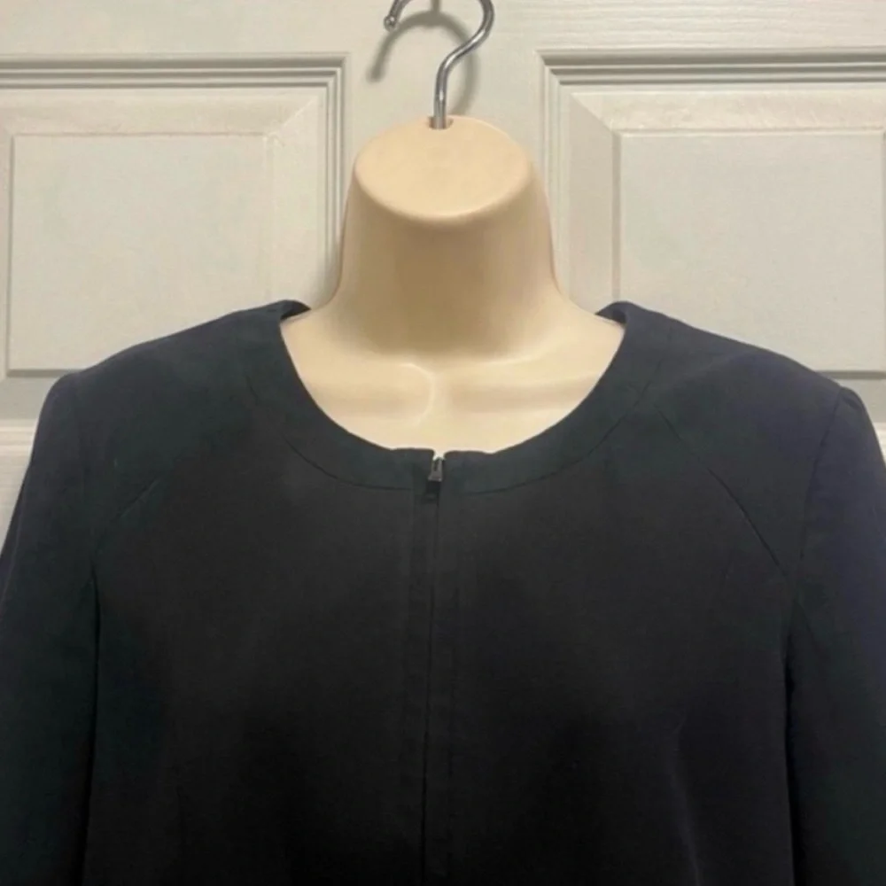Theory Jondi Peplum Black Blazer Business/Sophisticated/Versatile- Size 8 - EUC